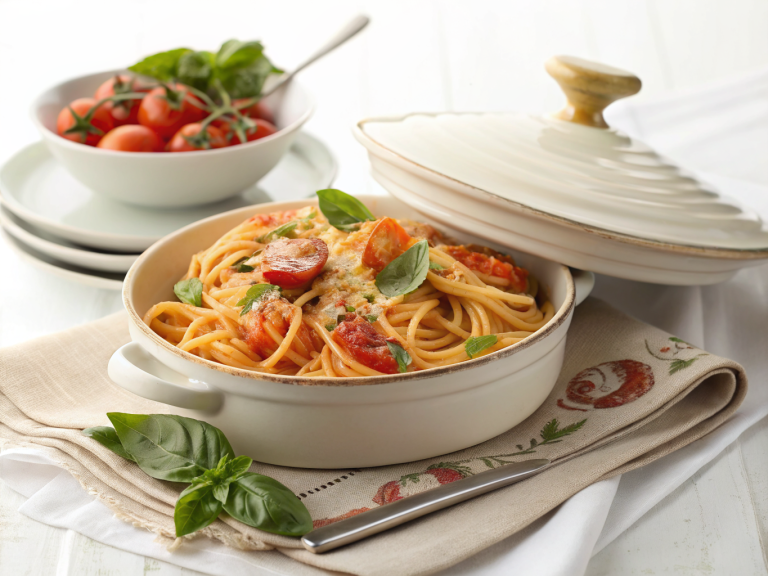One pan creamy tomato basil pasta